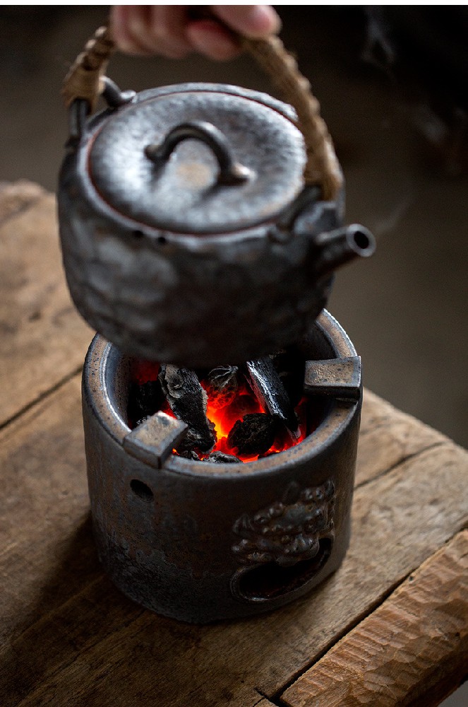 警惕！圍爐煮茶別忘防一氧化碳中毒！